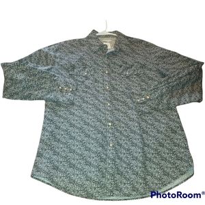 Wrangler pearl snap shirt